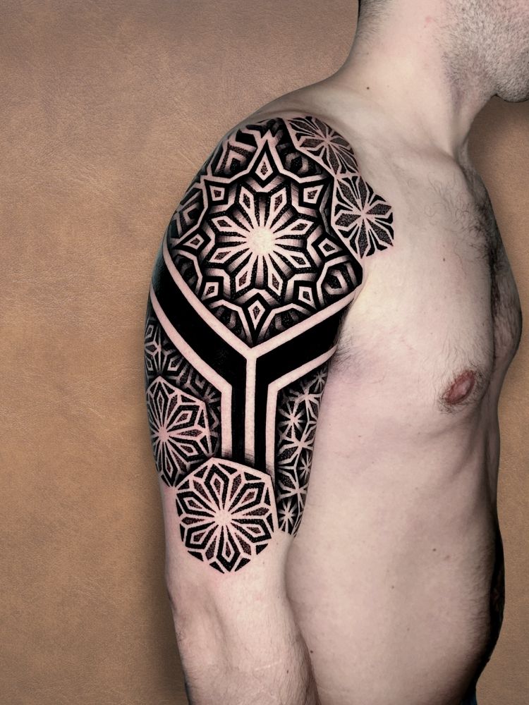 E_esposto_tatuatrice_italiana (63)